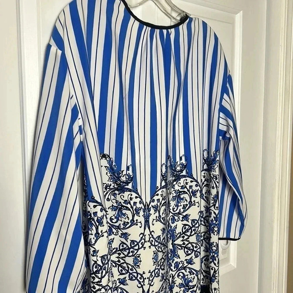 NWOT Adrienne Vittadini woman Small tunic top , stripes , flowers , 3/4 sleeve - Picture 8 of 14